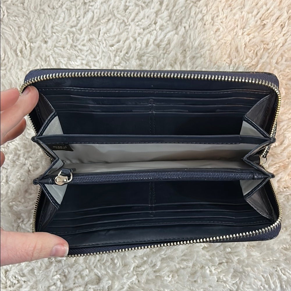 Coach Signature Jacquard Long Zip Around Wallet Navy & Gray | Pristine Condition - Picture 4 of 11
